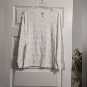 🟢3/$11 Croft & Barrow Polkadot Long Sleeve
